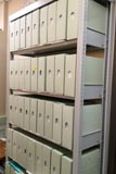 棚のファイルボックス